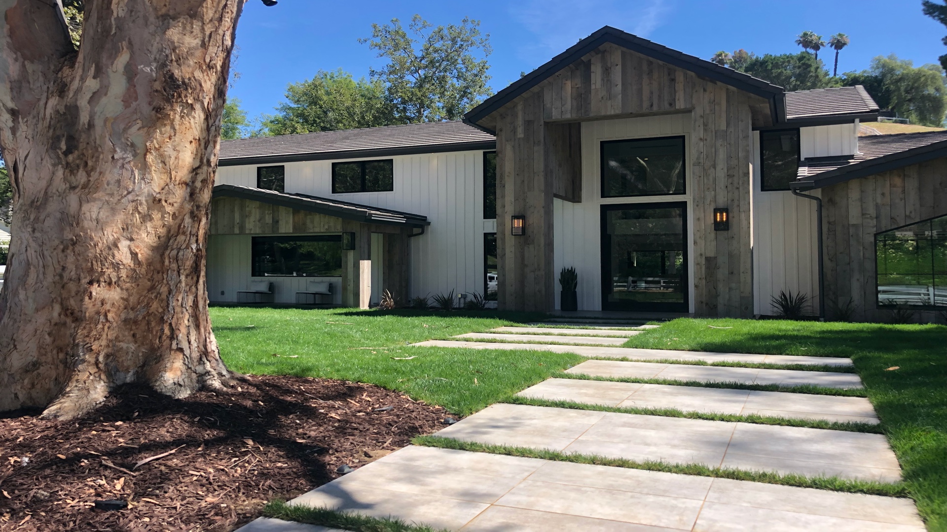 Hidden Hills Residence